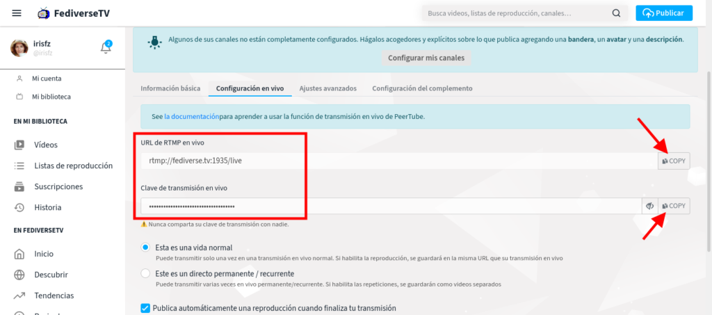 Copiar las dos claves: URL de RMTP en vivo y Clave de transmisión en vivo. Pegarlas en un lugar seguro.